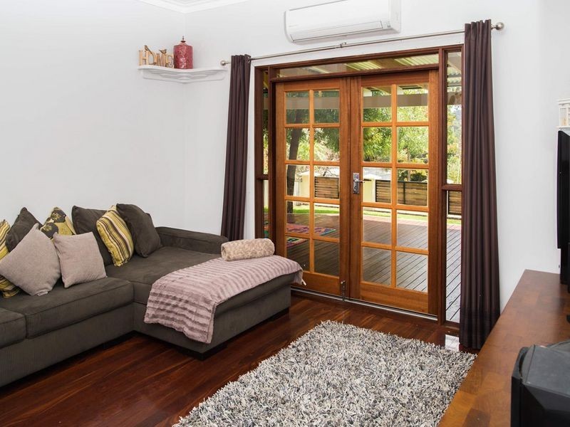 2 Toyer Street, Bridgetown WA 6255