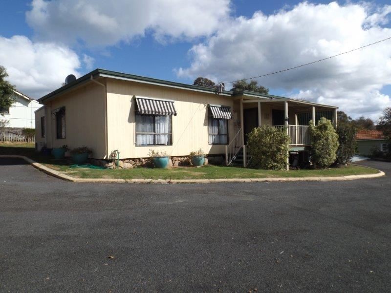 37 Jayes Road, Boyup Brook WA 6244