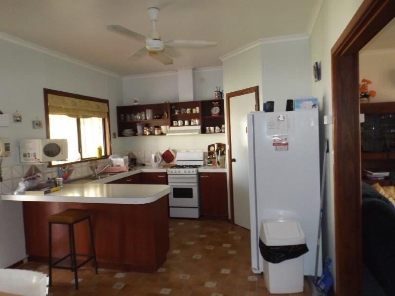 37 Jayes Road, Boyup Brook WA 6244