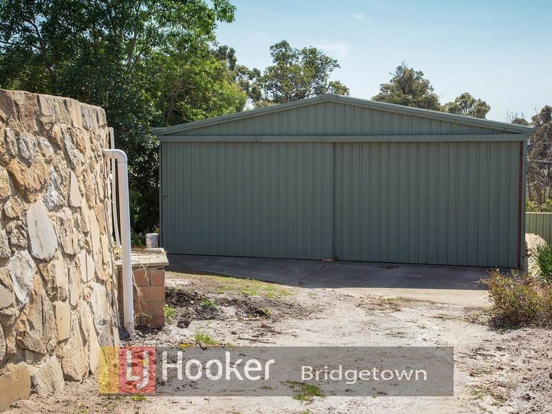 8 Reid Place, Boyup Brook WA 6244