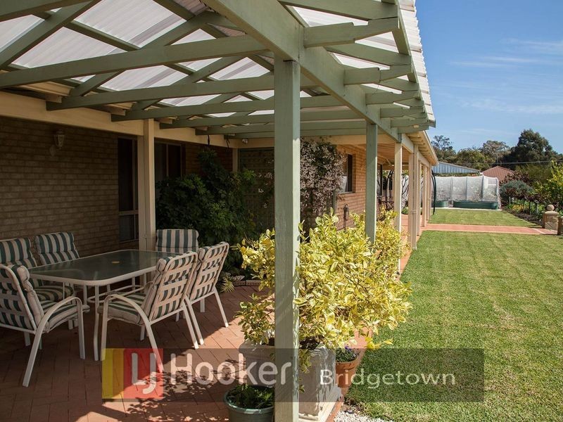 8 Reid Place, Boyup Brook WA 6244