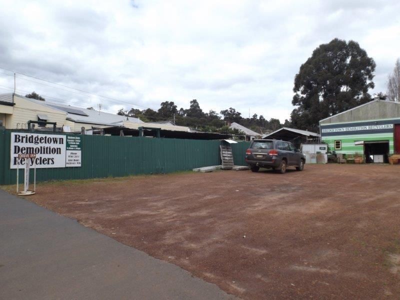 30 Steere Street, Bridgetown WA 6255