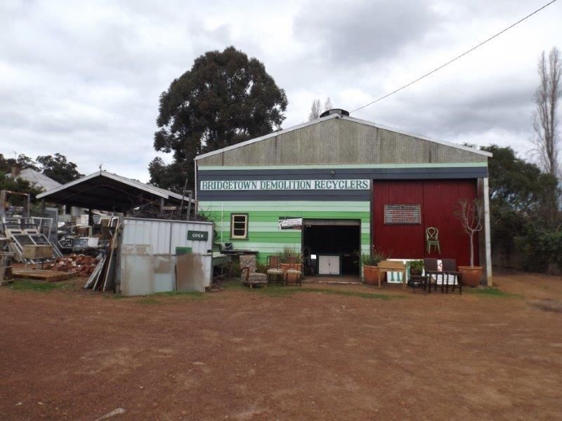 30 Steere Street, Bridgetown WA 6255