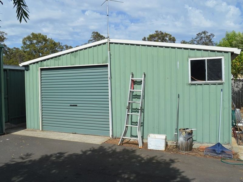 9 Rogers ave, Boyup Brook WA 6244