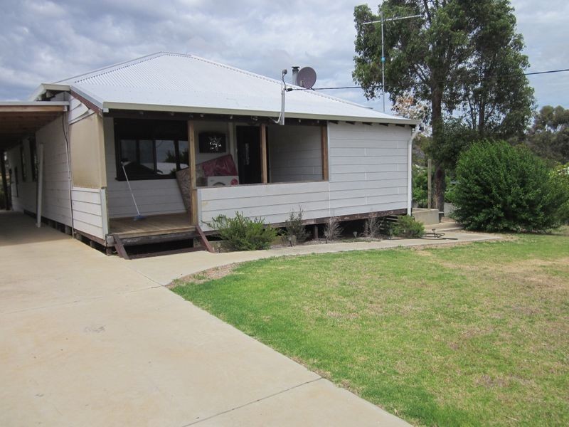 13 Proctor Street, Boyup Brook WA 6244