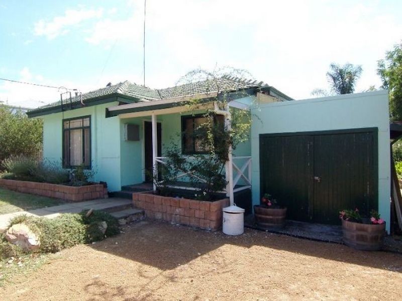 38 Barron Street, Boyup Brook WA 6244