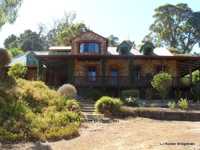 11 West Blackwood Terrace, Bridgetown WA 6255