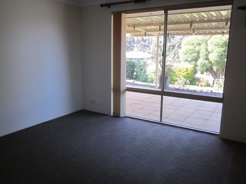 1 Cutmore Crescent, Bridgetown WA 6255