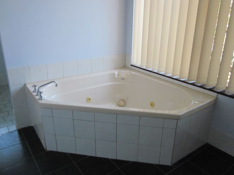 1 Cutmore Crescent, Bridgetown WA 6255