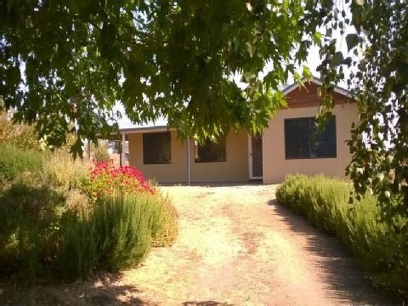 3 Gleneagles Drive, Bridgetown WA 6255