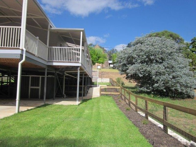 33 Hampton Street, Bridgetown WA 6255