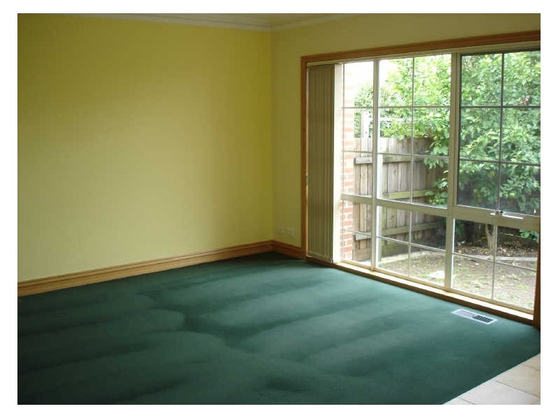 2/6 Stewart Road, Oakleigh East VIC 3166