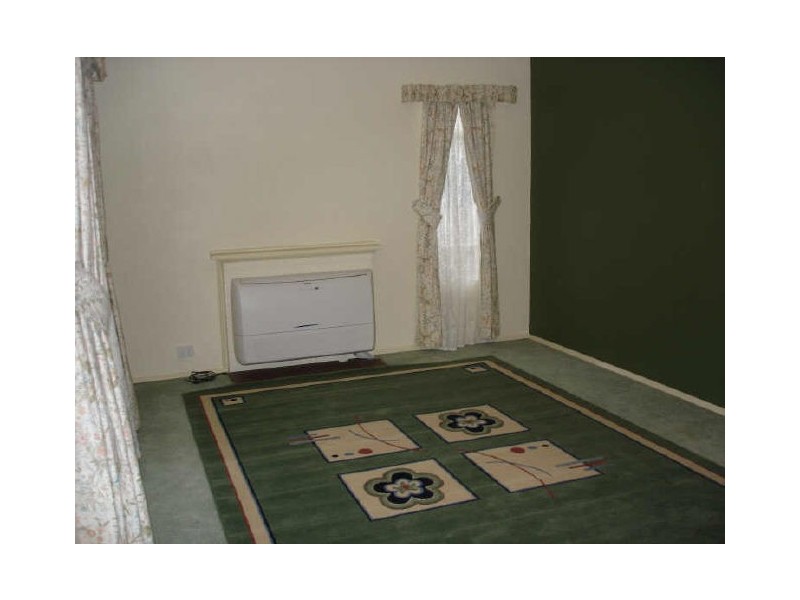 6 Mudgee Court, Chadstone VIC 3148