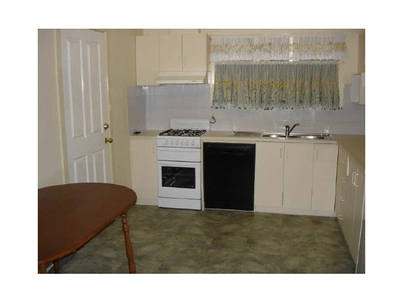 6 Mudgee Court, Chadstone VIC 3148