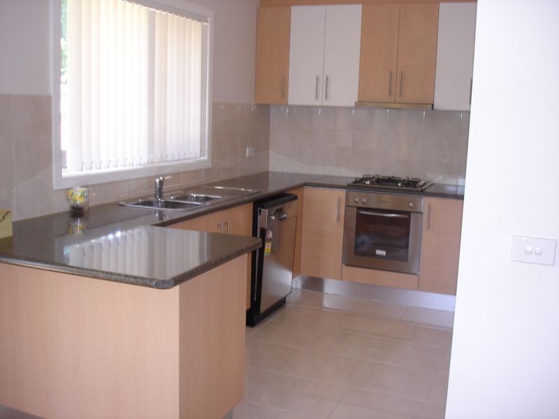 1/103 Power Avenue, Chadstone VIC 3148