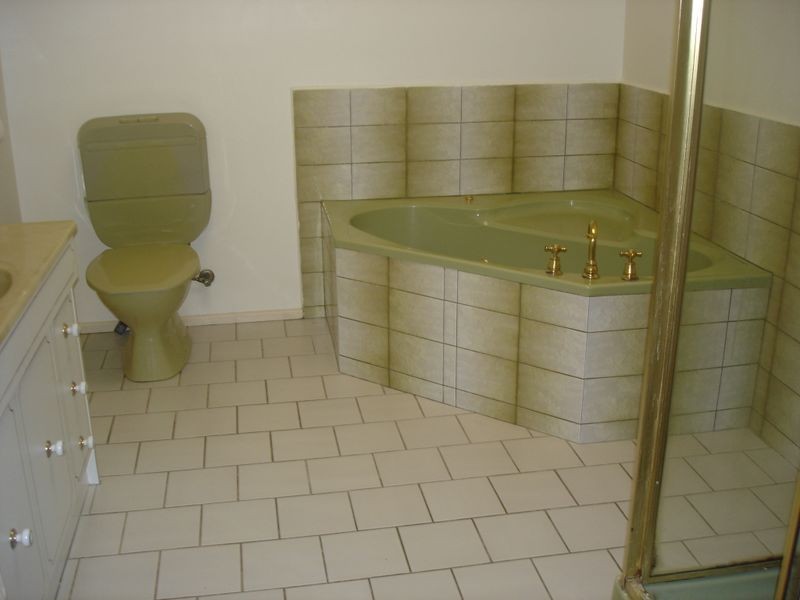 13 Rosewall Place, Clayton South VIC 3169