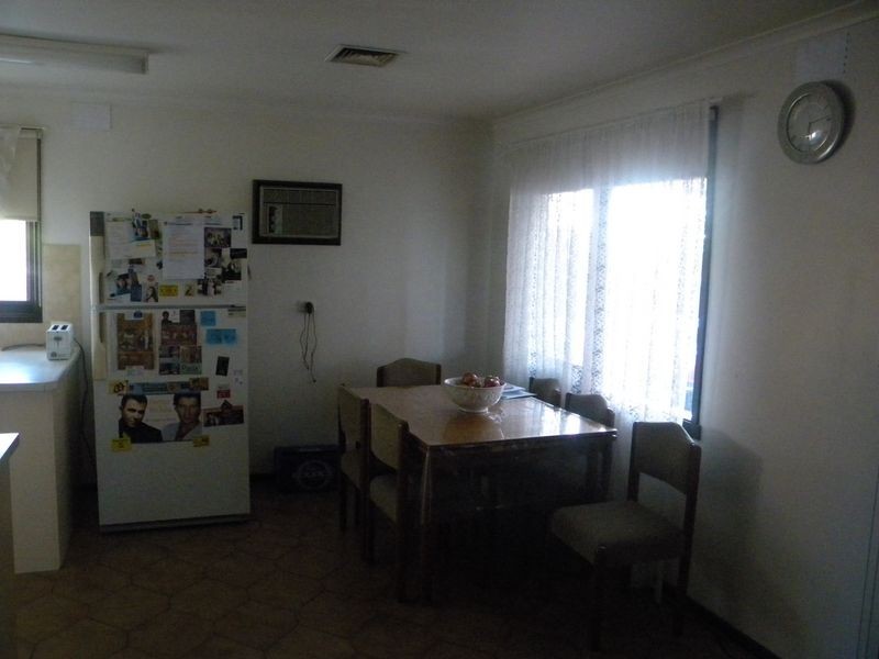 18 Lanark Street, Clayton South VIC 3169