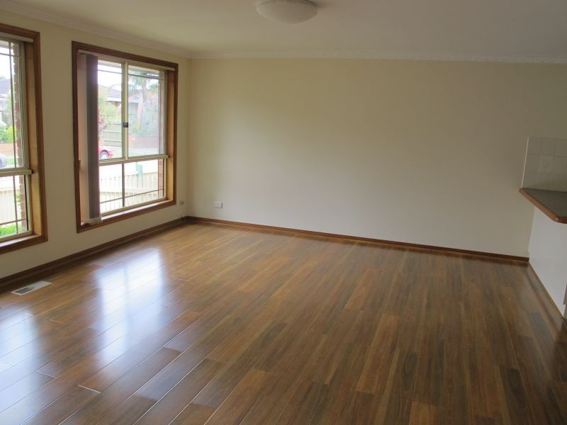 2/8 Stewart Road, Oakleigh East VIC 3166