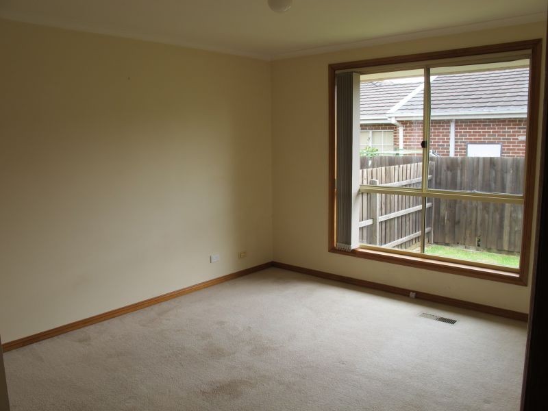 2/8 Stewart Road, Oakleigh East VIC 3166