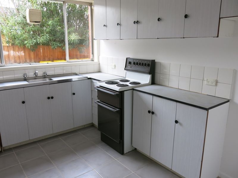 1/10 Albert Avenue, Oakleigh VIC 3166