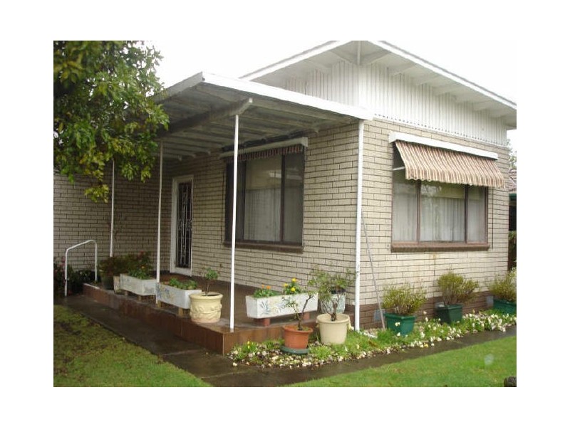 2 Sumersett Avenue, Oakleigh South VIC 3167