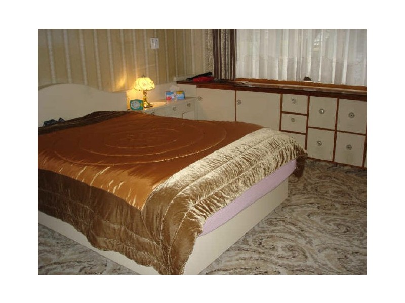 2 Sumersett Avenue, Oakleigh South VIC 3167