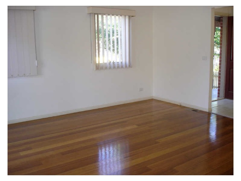 1/27 Downing Street, Oakleigh VIC 3166