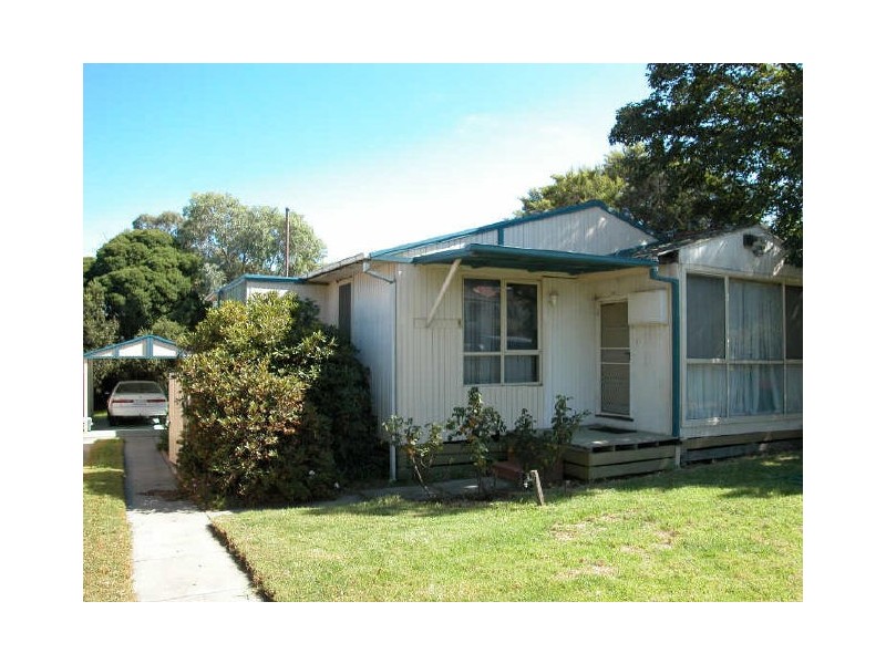 19 Colin Road, Oakleigh South VIC 3167