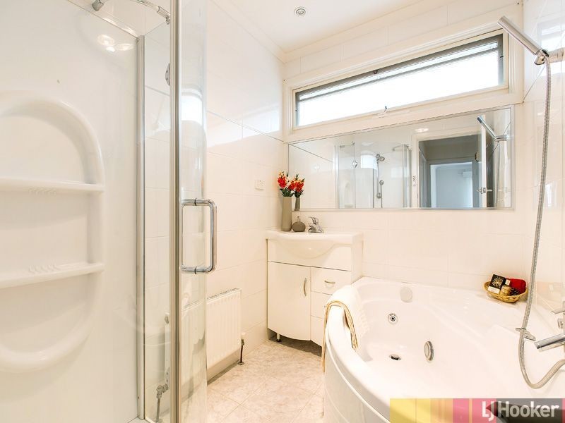 3/11 Reid Street, Oakleigh South VIC 3167