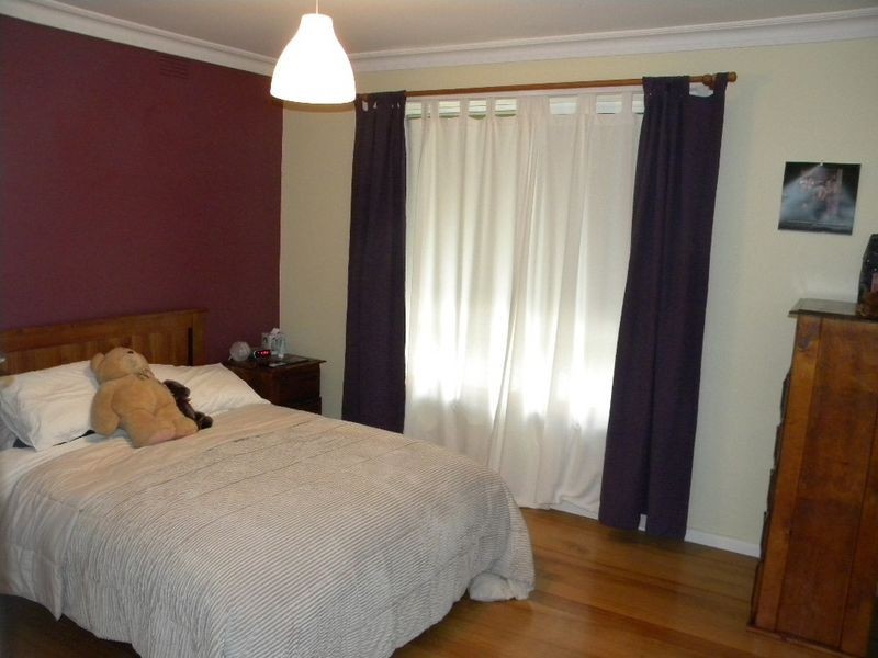 2/11 Reid Street, Oakleigh South VIC 3167