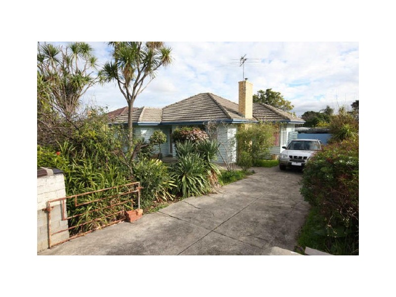 23 Alexander Avenue, Oakleigh East VIC 3166