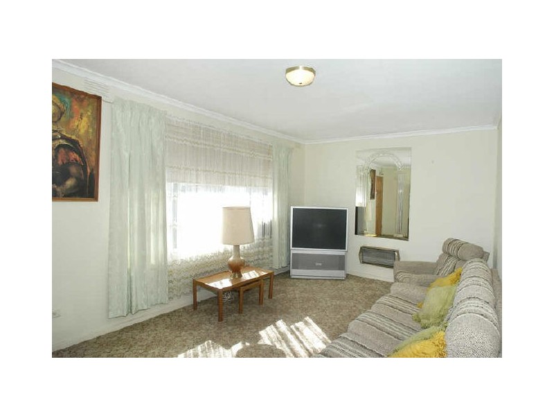 1/10 Stapley Crescent, Chadstone VIC 3148