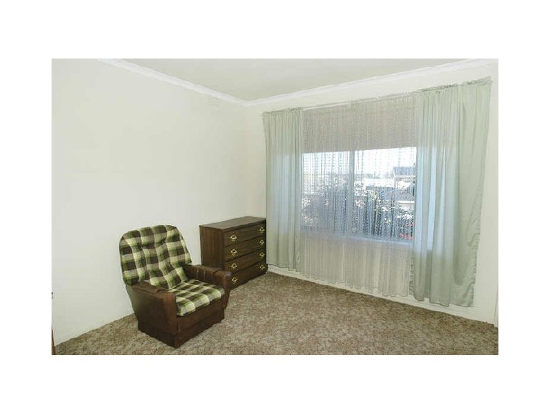 1/10 Stapley Crescent, Chadstone VIC 3148