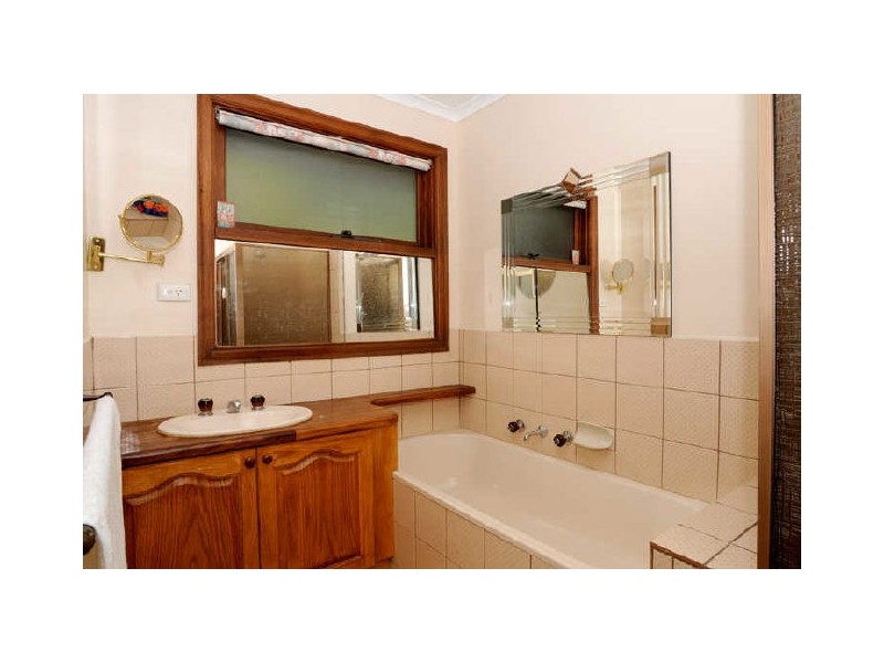 16/2-12 Temple Street, Ashwood VIC 3147