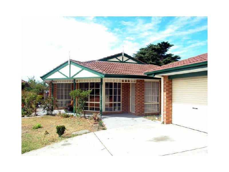 2 Cedar Court, Oakleigh South VIC 3167