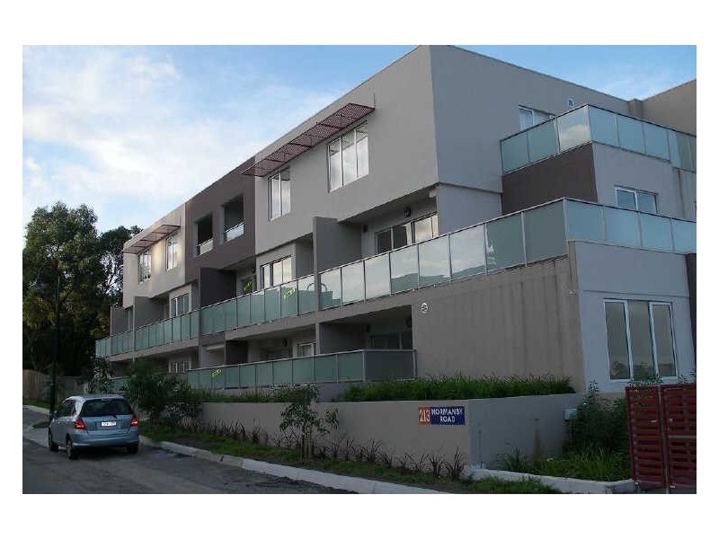 20/213 Normanby Road, Clayton VIC 3168