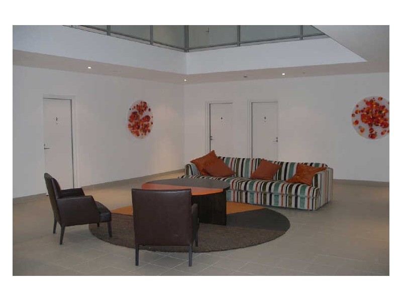 20/213 Normanby Road, Clayton VIC 3168