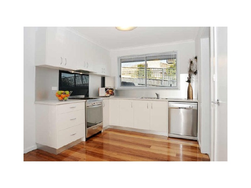 1/10 Stapley Crescent, Chadstone VIC 3148