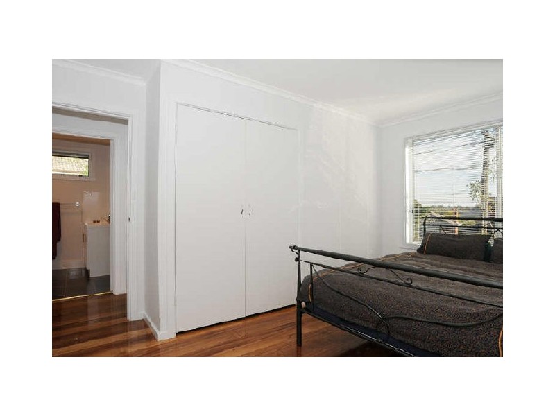 1/10 Stapley Crescent, Chadstone VIC 3148