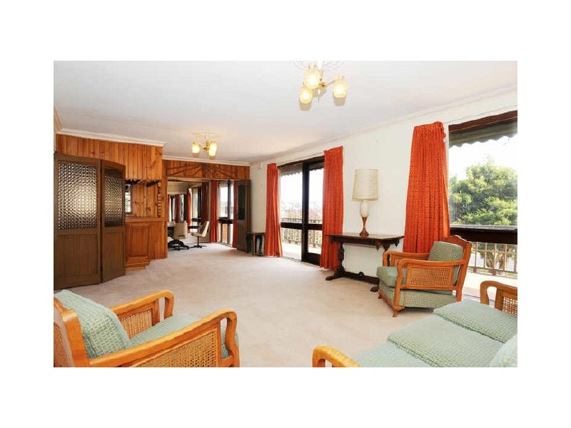 306 Blackburn Road, Doncaster East VIC 3109