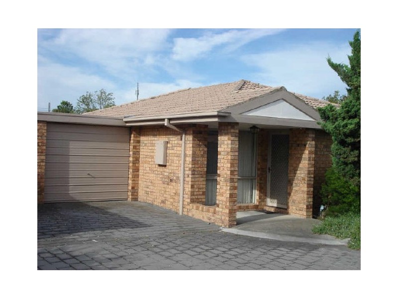 3/8-10 Golf Links Avenue, Oakleigh VIC 3166