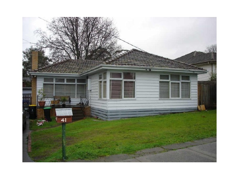 41 Arunta Crescent, Clarinda VIC 3169