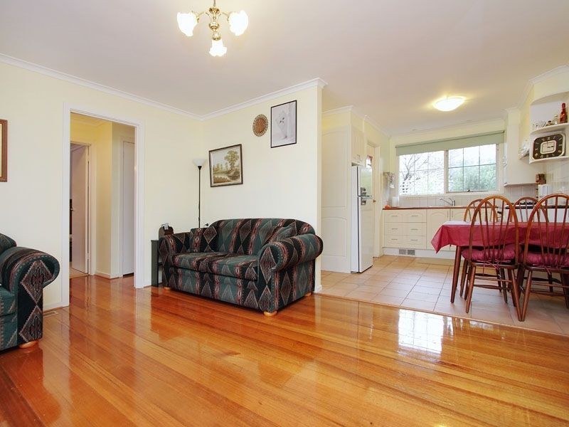 2/43 Barrington Street, Bentleigh East VIC 3165