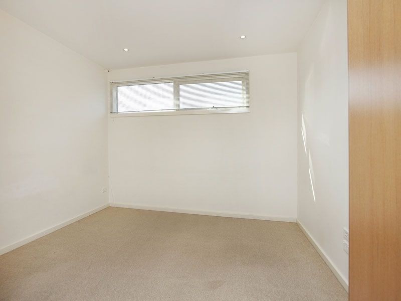 9/2 Gibson Street, Caulfield East VIC 3145