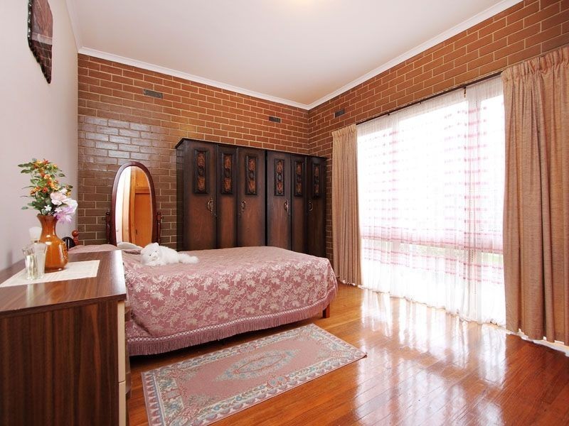 1 Classic Court, Oakleigh VIC 3166