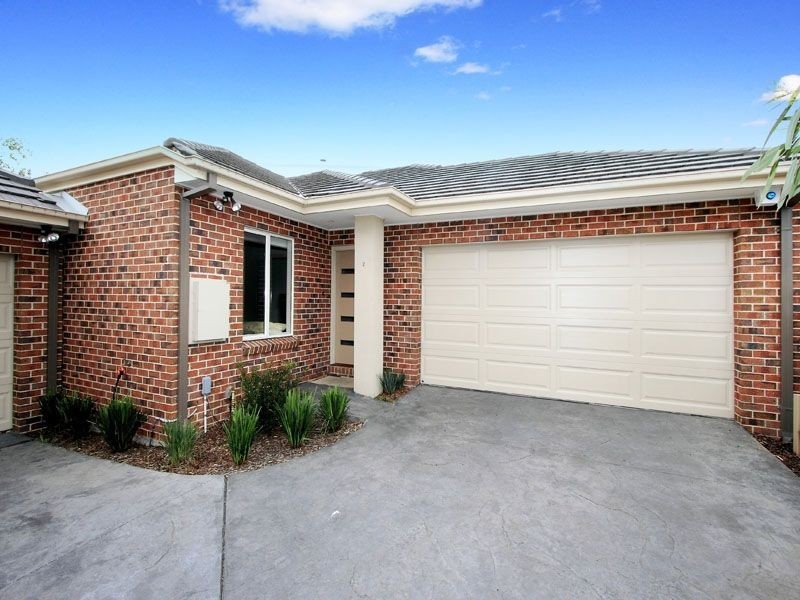 2/33 Charlton Street, Mount Waverley VIC 3149