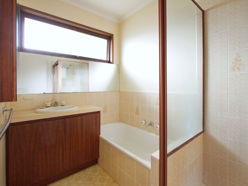 2/8 Topaz Court, Mulgrave VIC 3170