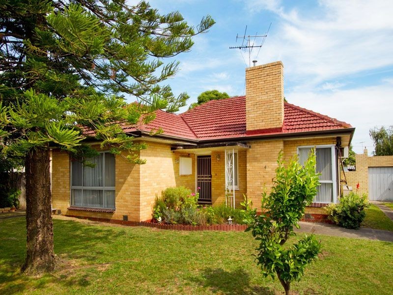 4 Worcester Street, Huntingdale VIC 3166