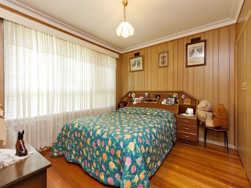 9 Bellerive Avenue, Mount Waverley VIC 3149