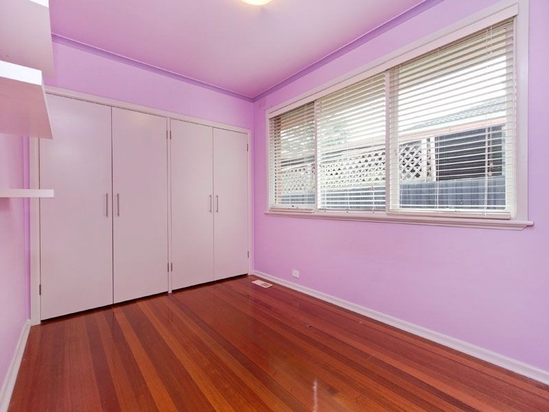 8 Eastbourne Court, Glen Waverley VIC 3150